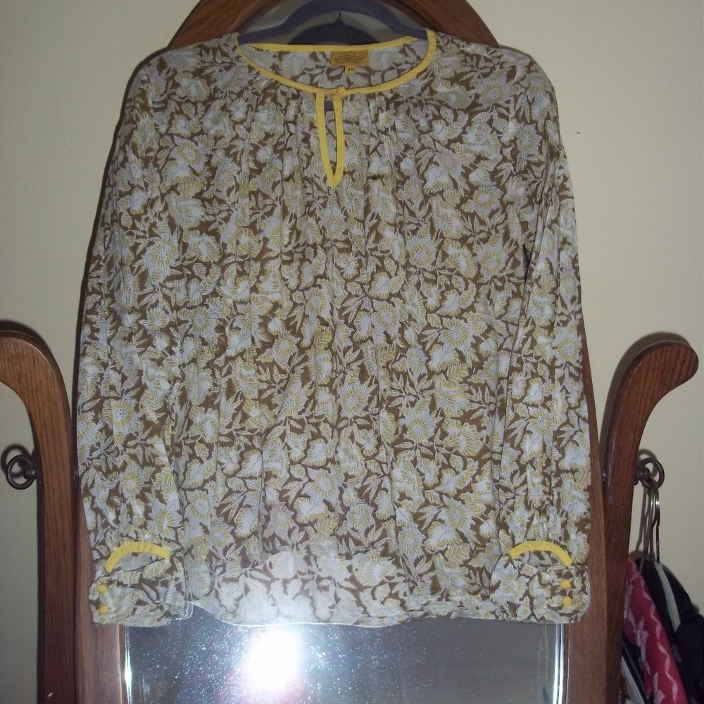 BLOUSE BY ROLLER ROBERTA RABBIT